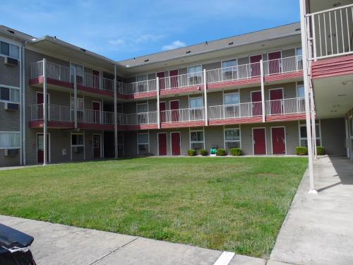 InTown Suites Extended Stay Valdosta- GA - image 14