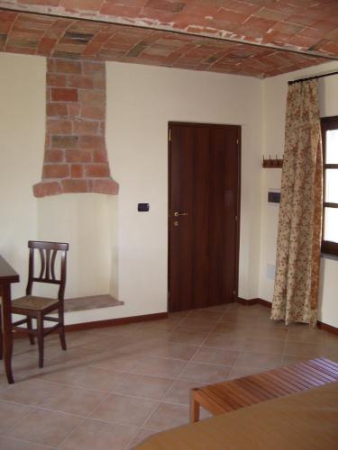 B&B Cascina Gaione Via Gallina,18b 12052 Neive cn