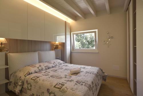 Apt in villa con sauna, piscina e campo da sport