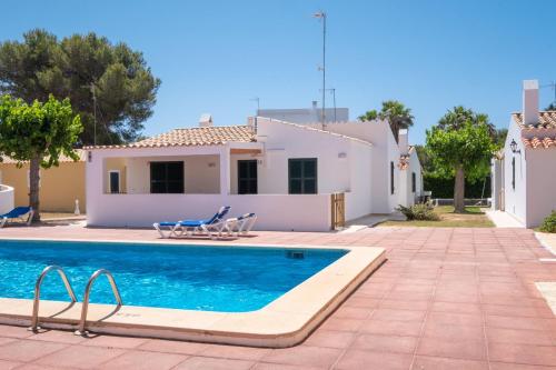 Bonito chalet en segunda linea de playa- Sol 15 gîte à louer Son Xoriguer