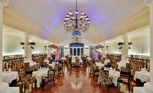 Barceló Maya Palace - All Inclusive in Xpu Ha, Mexico