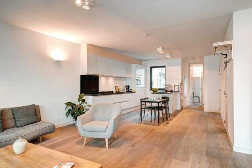 Light House Lodge. Apartment in Center of Antwerp, Amberes (foto 2)