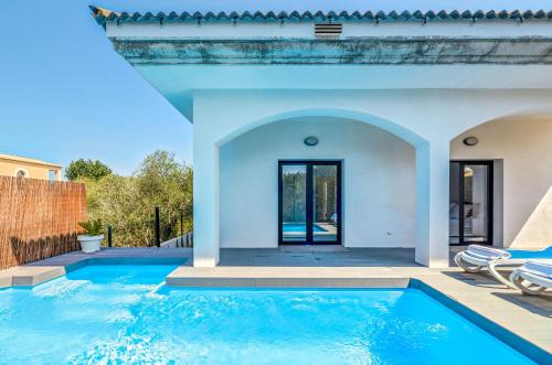  Villa Marina in Son Serra de Marina