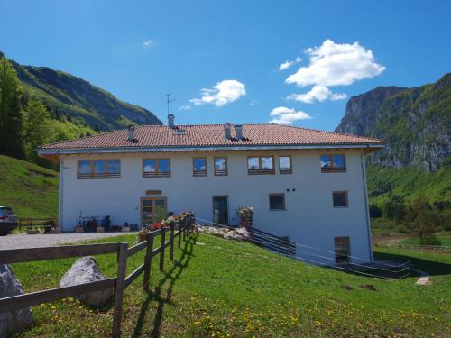 AGRITURISMO MASO PERTENER -adults friendly-