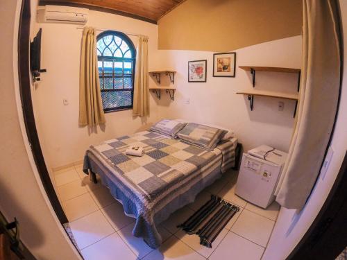 1 double bed, 2 twin beds