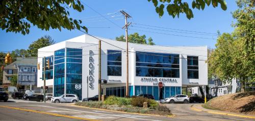 Exterior view, ATHENS CENTRAL HOTEL in Athens (OH)