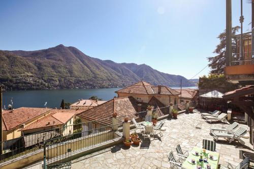  Terrace Lake View, Pension in Moltrasio