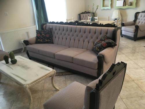  Zigres House in Kalambaka