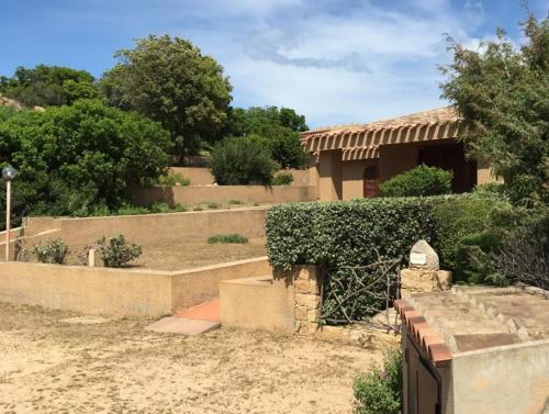 Il Boschetto dei Corbezzoli Villetta 1H gîte à louer Badesi