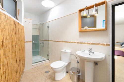 Famara Beach Apt - image 12