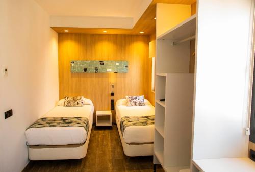 Hostal Sevilla Santa Justa - Adults only - image 4