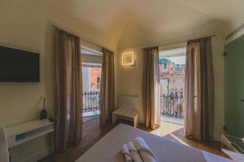 B&B Cefalù Design Suites – Cefalu, CA