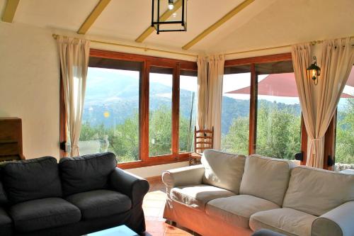 Casas Rurales Los Algarrobales