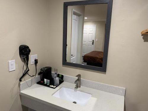 Pacific Inn Anaheim