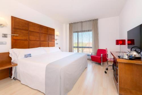 Hotel Zentral Ave - image 10