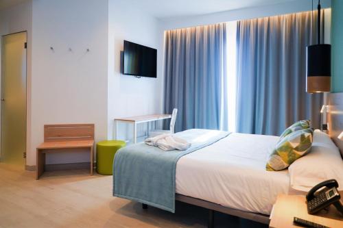 Hotel Seasun Aniram - image 2