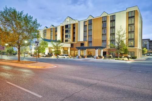 Hyatt Place Albuquerque Uptown