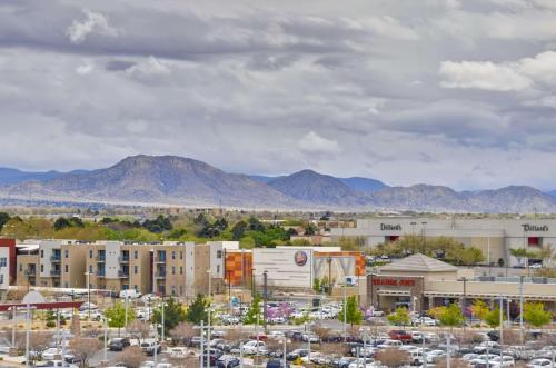 Hyatt Place Albuquerque Uptown