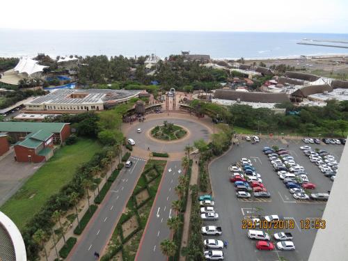 Accommodation Front - Tastefully Furnished 6 Sleeper with Ocean Views