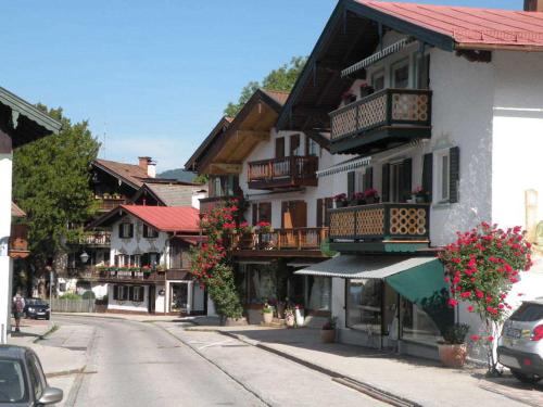 Ferienwohnungen Rosenhof - Apartment - Tegernsee