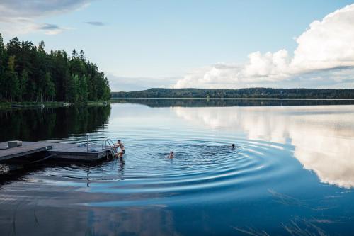 . Lehmonkärki Resort