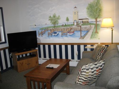 Boyne City Motel 4