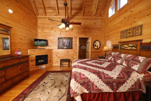 Mountain Blessings cabin - image 8