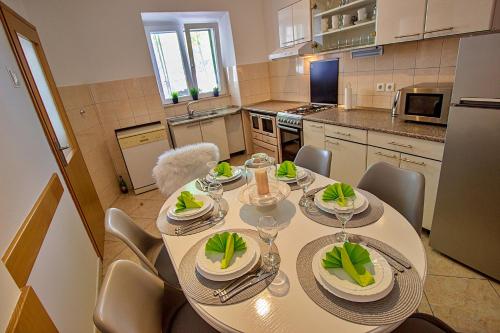 virtuve, Holiday Home Vedrana in Zvečanje