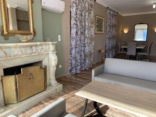  Private rooms in spacious flat Marousi in Athen