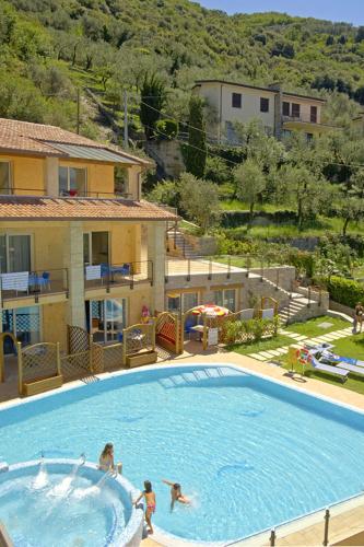 Residence Rosemary - Accommodation - Brenzone sul Garda