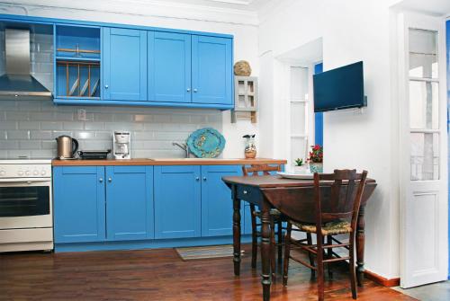 Konyha, Rodia House in Loutraki Skopelos