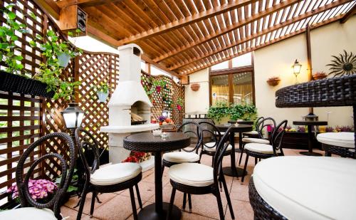 Boutique Hotel Seven Days In Czech Republic - 