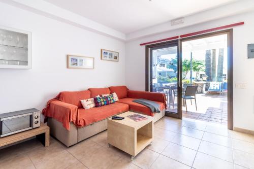 Flatguest Playa del Cura +Beach +Terrace +Garden - image 3