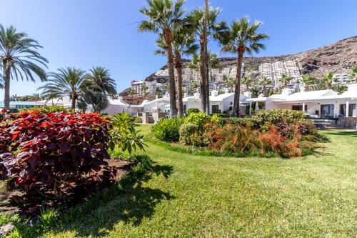 Flatguest Playa del Cura +Beach +Terrace +Garden - image 4
