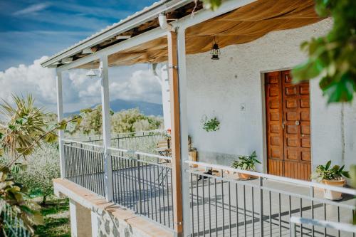 Зовнішній вигляд готелю, Stone house in Валло-Делла-Луканія