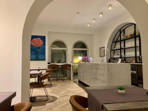 Florea Palace - image 12