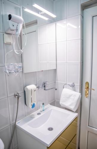 Hotel Integra - image 5