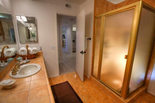 Sundance Villas by Private Villa Management - image 3