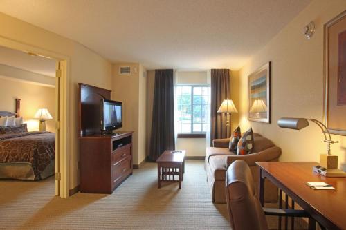 Staybridge Suites North Brunswick, an IHG Hotel