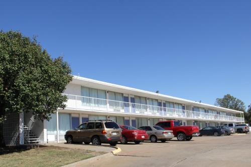 Lone star inn  in เชอร์แมน (TX)