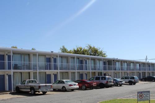 Lone star inn  in เชอร์แมน (TX)