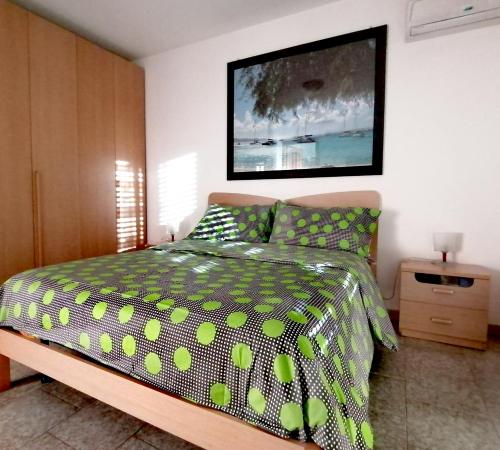 1 queen bed