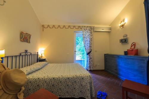 One-Bedroom Apartment (4 Adults) image 6