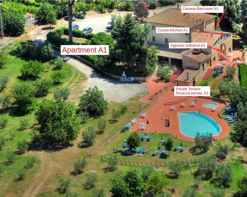 Apartment with Garden View