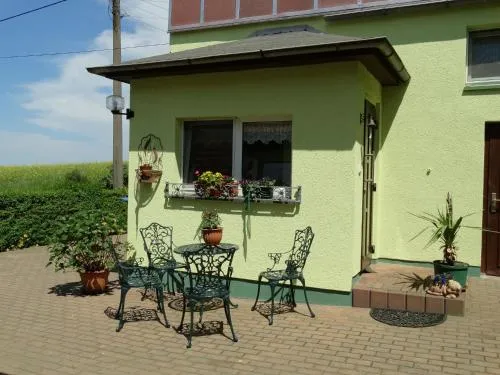 Ferienwohnung Landblick in Bucha, Deutschland