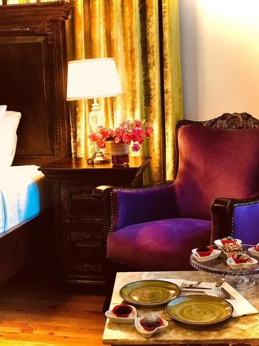 Cedrus Hotel - image 2