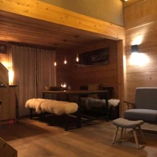 Demi chalet 49