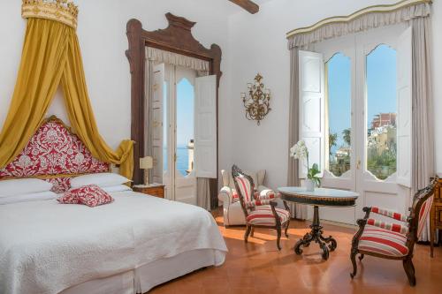 Deluxe Suite with Sea View