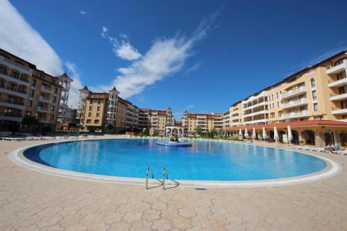 Menada Royal Sun Apartments - image 5