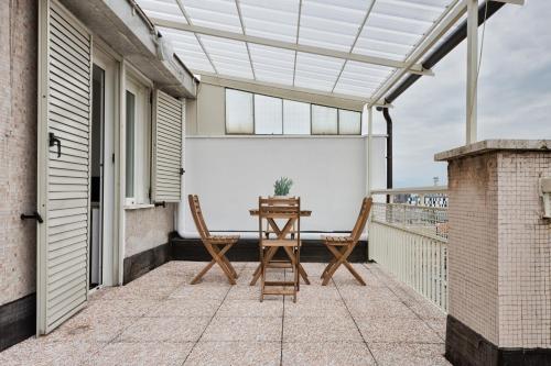 Urban House Carducci - Attic - image 2